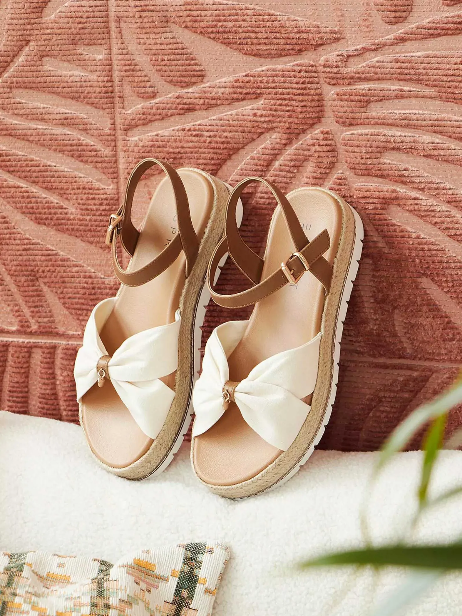 Esprit Beige Platform Sandaal-Dames Sandalen