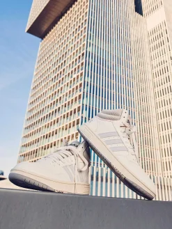 adidas Witte Hoops 3.0 Mid-Dames Sneakers