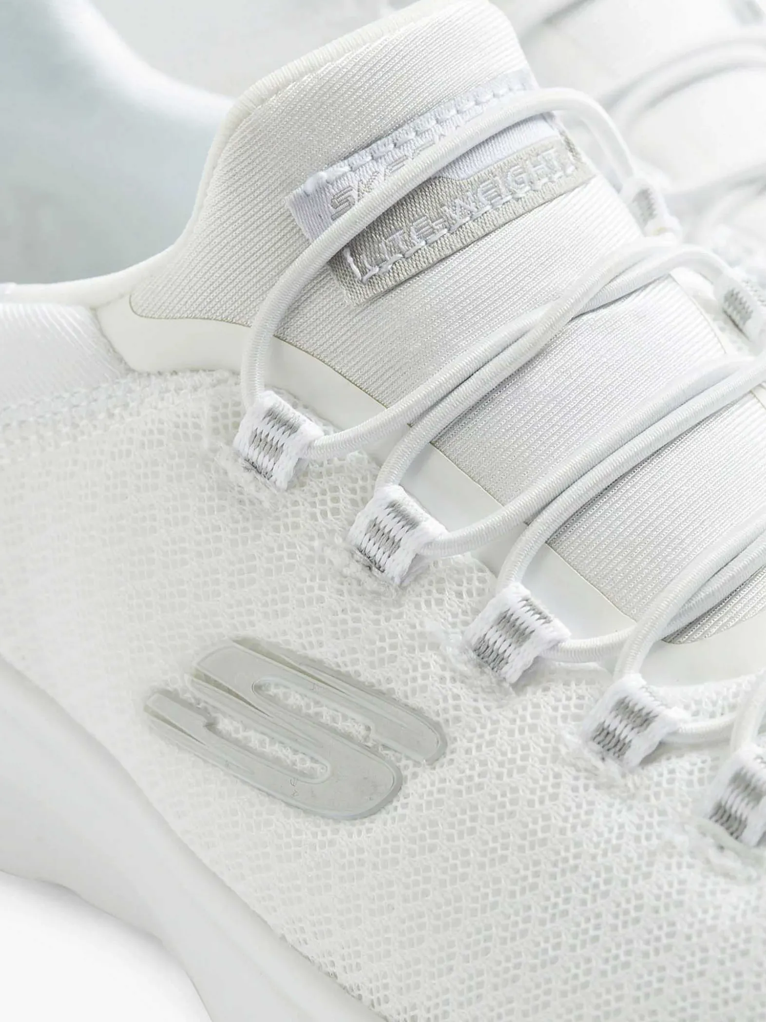 Skechers Witte Roseate - Sweet Tribute-Dames Instappers