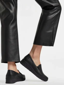 Easy Street Zwarte Instapper-Dames Comfort Schoenen